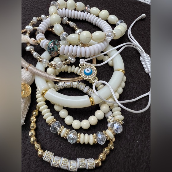 Stylish White & Cream Bead Layered Bracelets Set -Elegant Mixed Bracelets Set - Picture 8 of 10